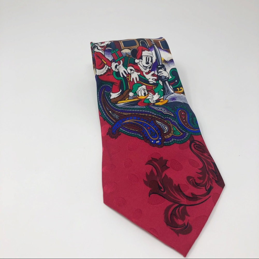 The Disney Store 100% Silk Tie Christmas Theme